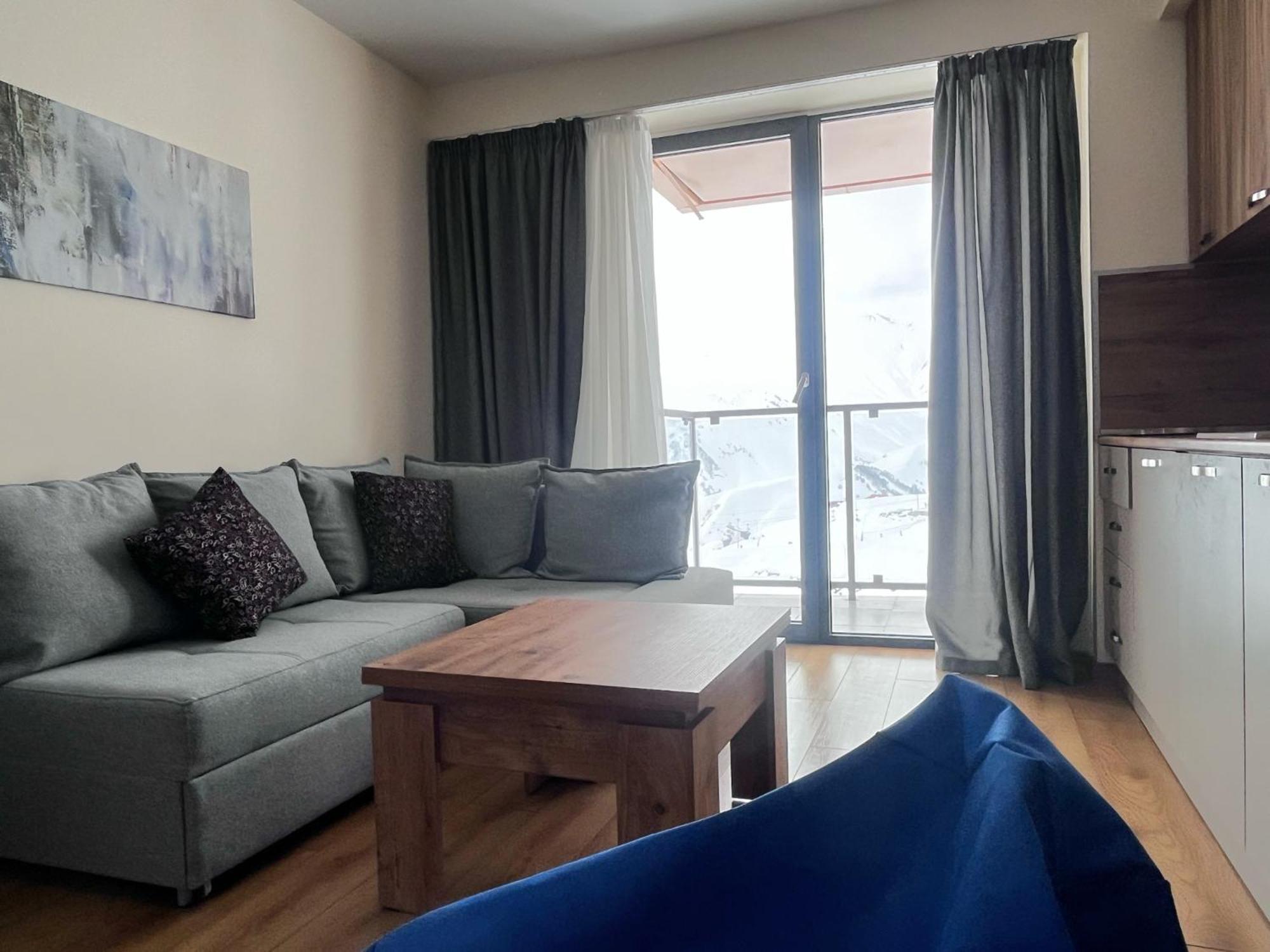 Delux Apartment For 6 Guest, New Gudauri Exterior photo