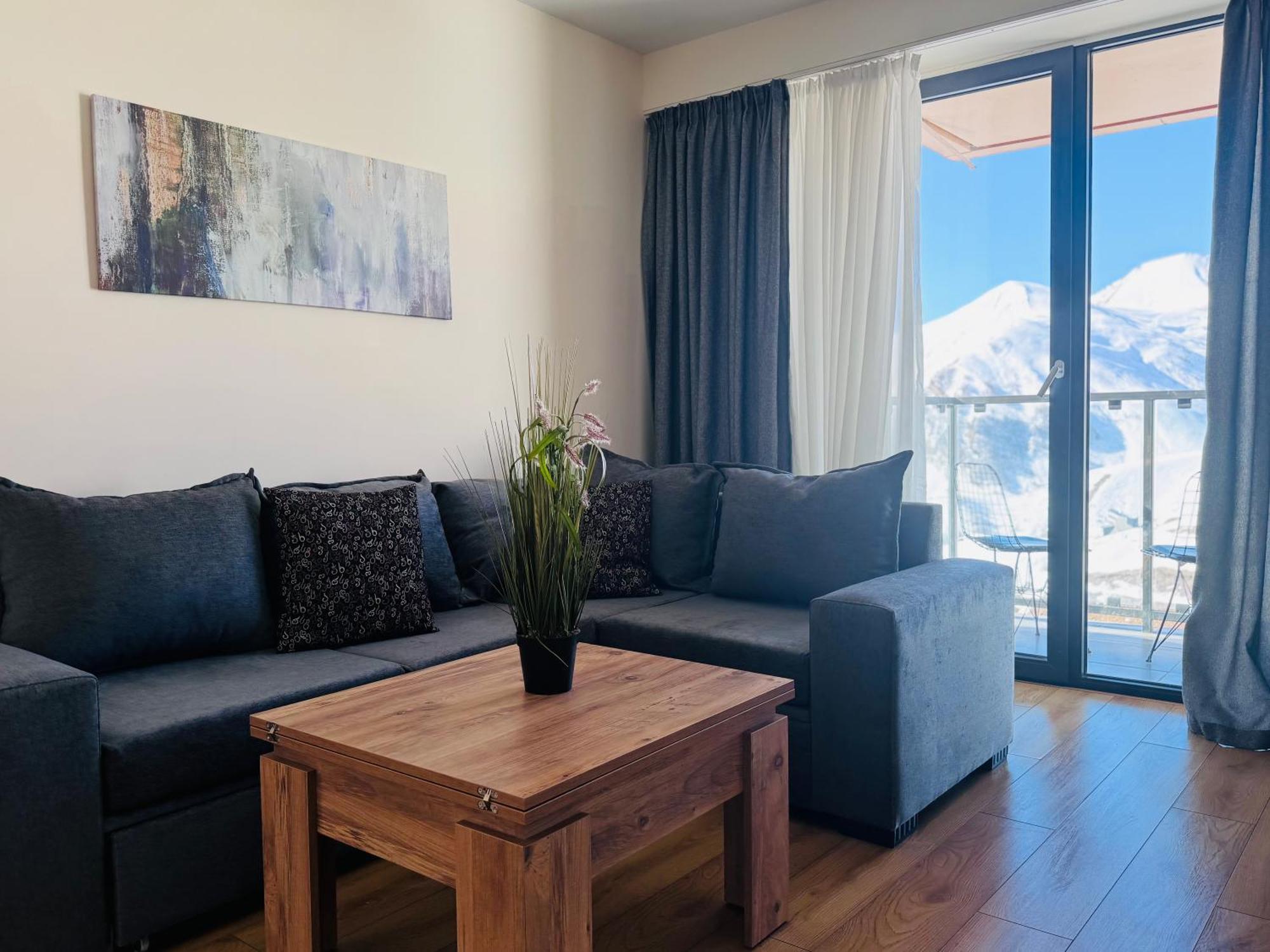 Delux Apartment For 6 Guest, New Gudauri Exterior photo